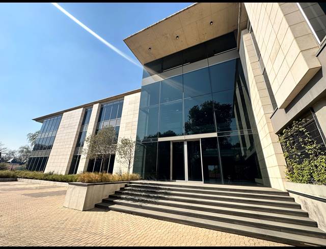 125M² OFFICE TO LET IN MELROSE ESTATE